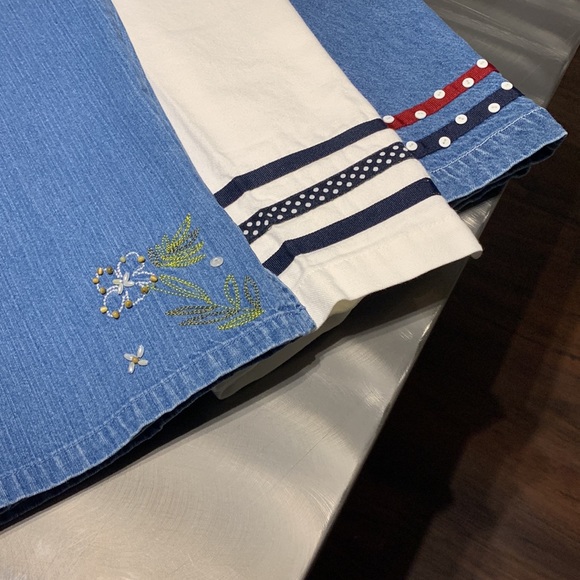 Christopher & Banks Embellished Capri Jeans Bundle Size 6 - Picture 2 of 6